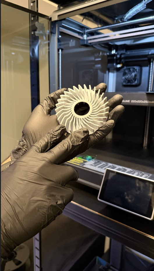 Holding 3D printed turbine impeller heatsink